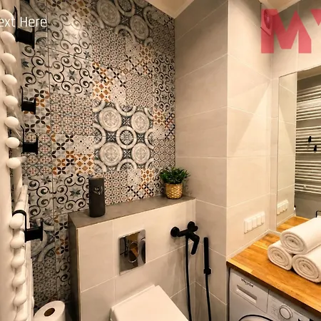 Mye - Arkadia Urban - Free Parking, Balcony, Ac, Fv 公寓
